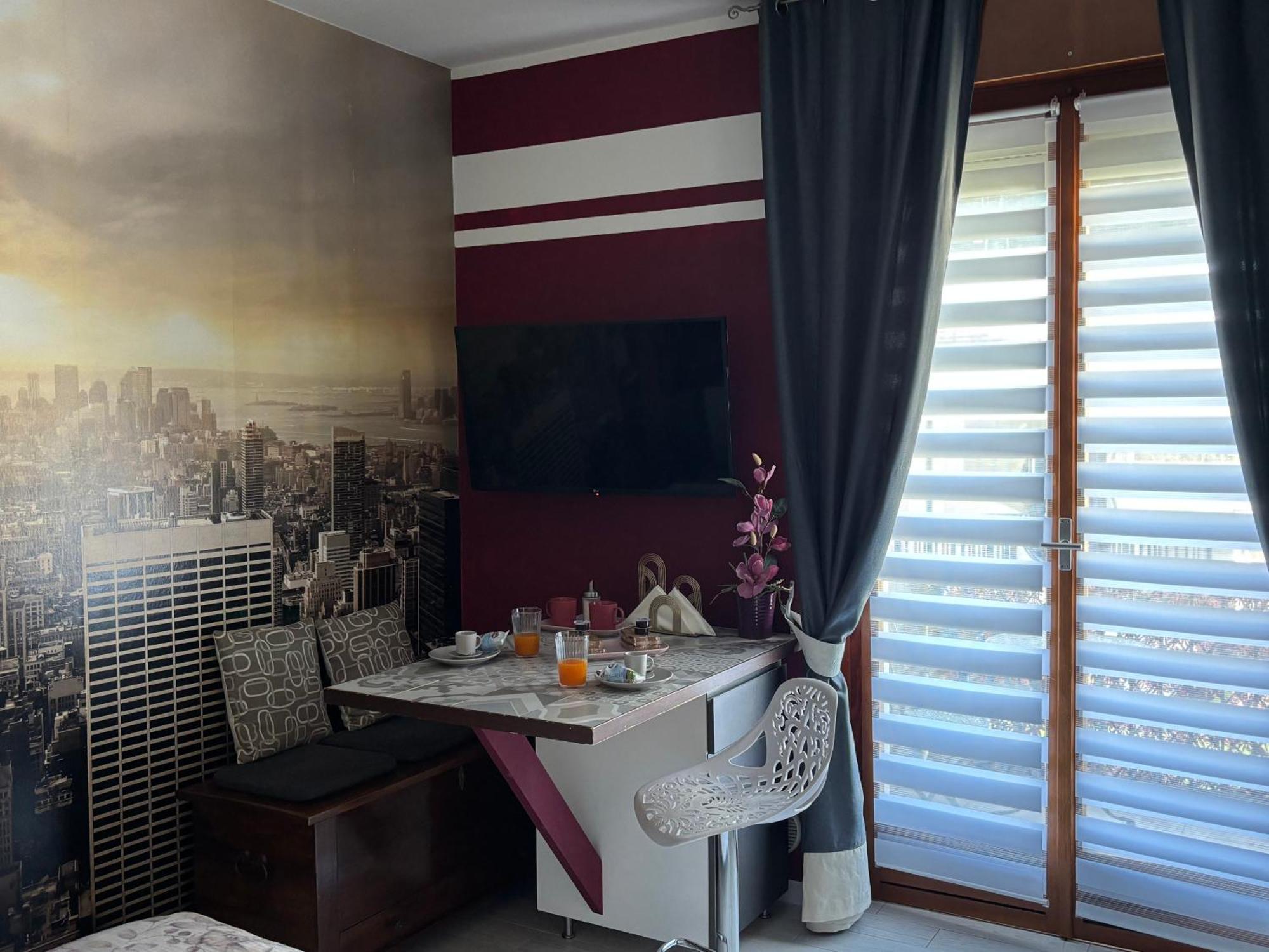 Studio Flat Policlinico G B Rossi Borgo Roma 维罗纳 外观 照片